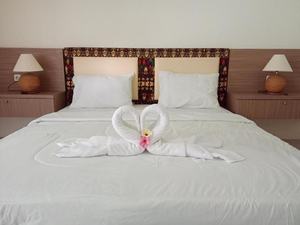 Sapak Bungalow Selong Belanak Buitenkant foto